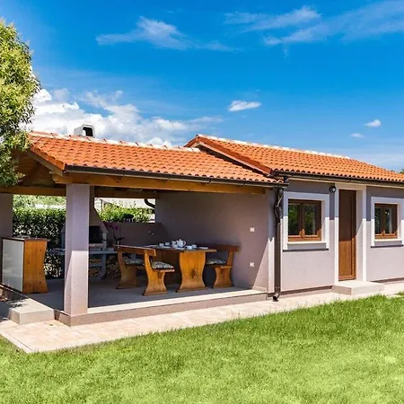 Roma Villa